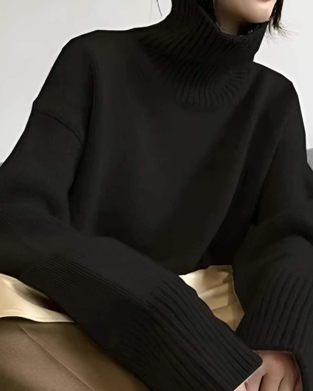 Women’s Classic Turtleneck Sweater | Long Sleeve